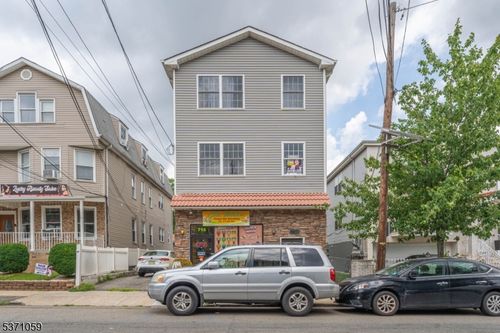 715 Summer St, Elizabeth, NJ, 07202-3517 | Card Image