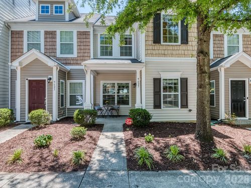 9627 Turning Wheel Dr, Charlotte, NC, 28214-0037 | Card Image