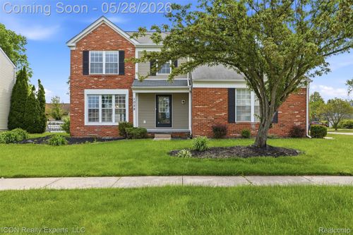 1028 Knightsbridge Rd, Canton, MI, 48187-5013 | Card Image