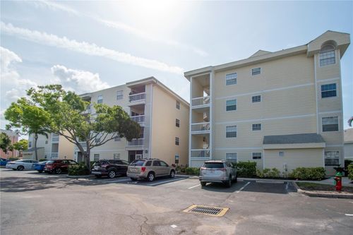 17203-6817 Stones Throw Cir N, ST PETERSBURG, FL, 33710-8720 | Card Image