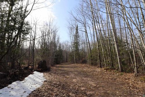36807 County Highway J, Bayfield, WI, 54814-4722 | Card Image