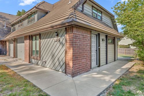 2616 W 24th Ter, Lawrence, KS, 66047-2819 | Card Image