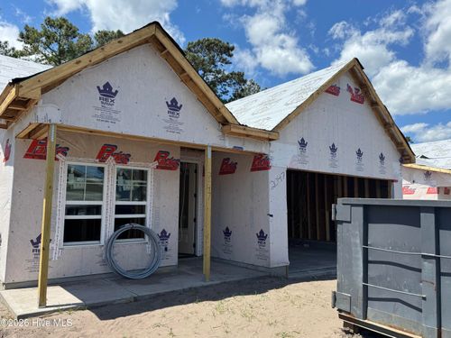 2047 Greenside Manor Dr Sw, Ocean Isle Beach, NC, 28469-5467 | Card Image