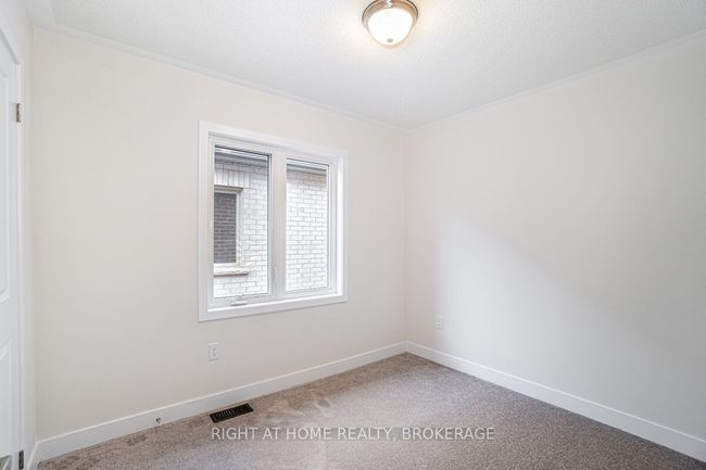 637 Etheridge Ave, House other with 4 bedrooms, 3 bathrooms and 1 parking in Milton ON | Image 26