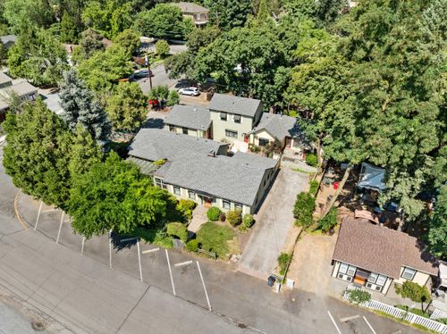 160 S 4th St, Jacksonville, OR, 97530-9382 | Card Image