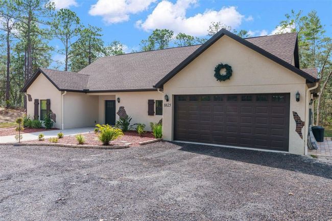 8825 Clarita Street, House other with 5 bedrooms, 2 bathrooms and null parking in Weeki Wachee FL | Image 4