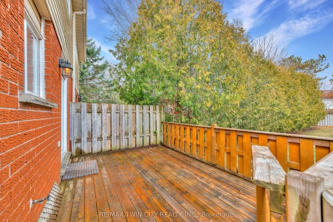 44 Cole Rd, House attached with 3 bedrooms, 2 bathrooms and 3 parking in Guelph ON | Image 31