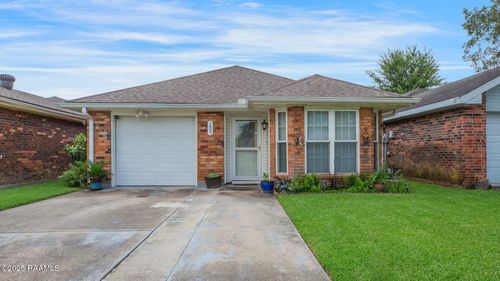 105 Doubloon Dr, Lafayette, LA, 70508-6526 | Card Image