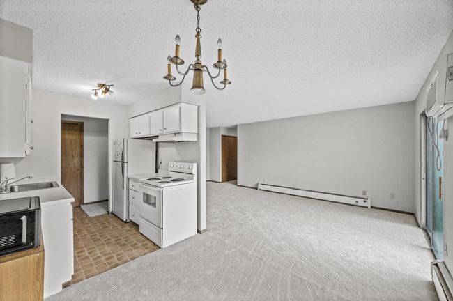 APT-5 - 814 9 Th Ave S, Condo with 2 bedrooms, 1 bathrooms and null parking in Hopkins MN | Image 8