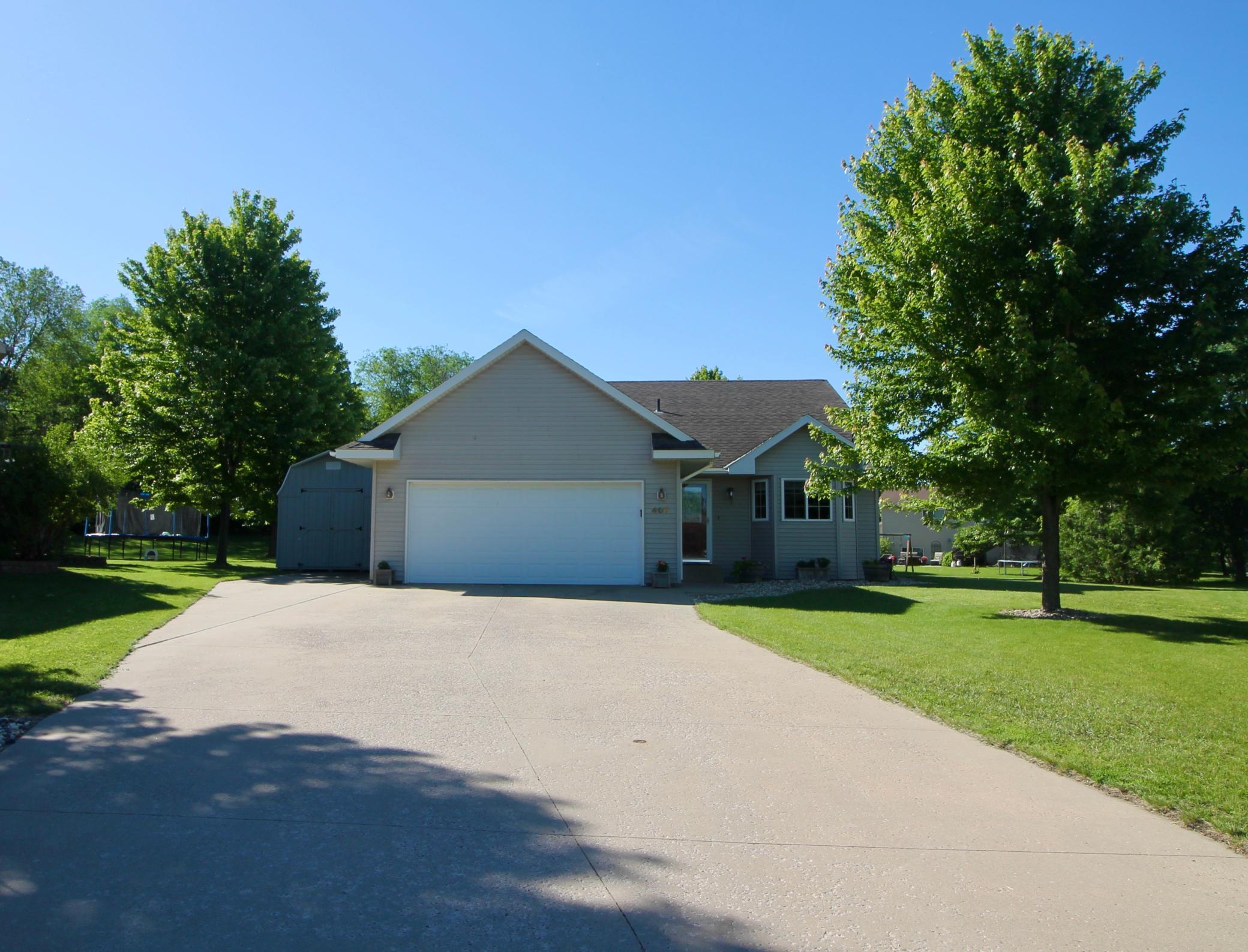 Frances Cir, Spicer, MN 56288
