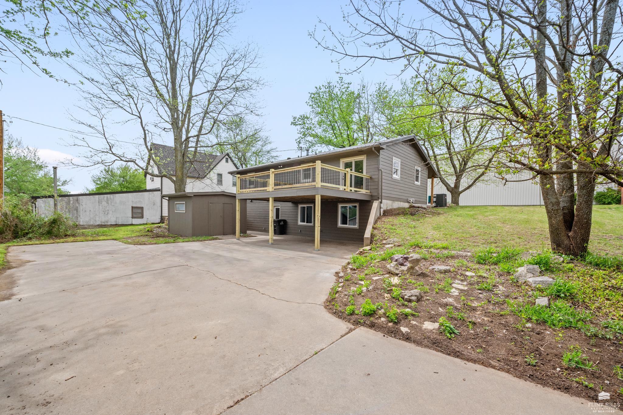 Residential in Alma 4