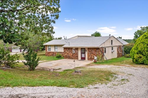 8019 W 123rd Street, Sperry, OK, 74073 | Card Image