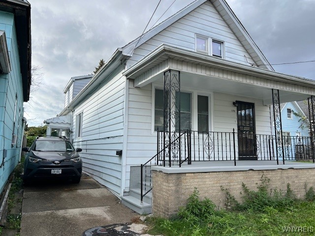 Barnard St, Buffalo, NY 14206