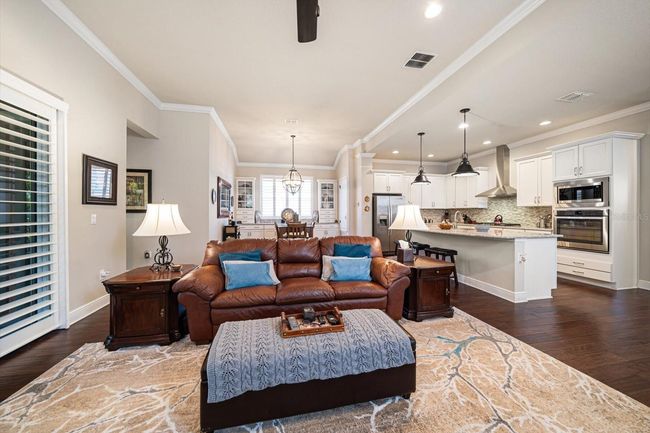 13917 Kingfisher Glen Dr, House other with 2 bedrooms, 3 bathrooms and null parking in LITHIA FL | Image 11
