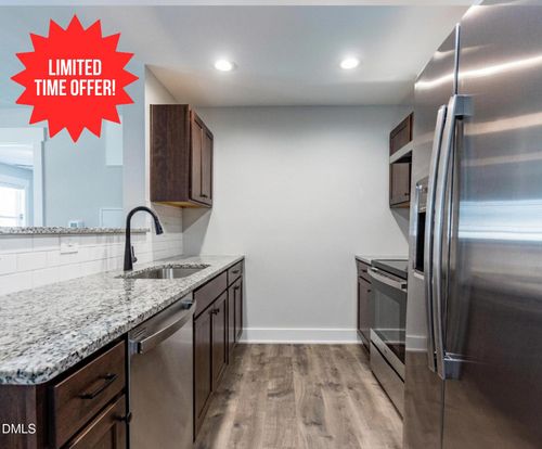300-651 N O'Neil Street, Clayton, NC, 27520 | Card Image