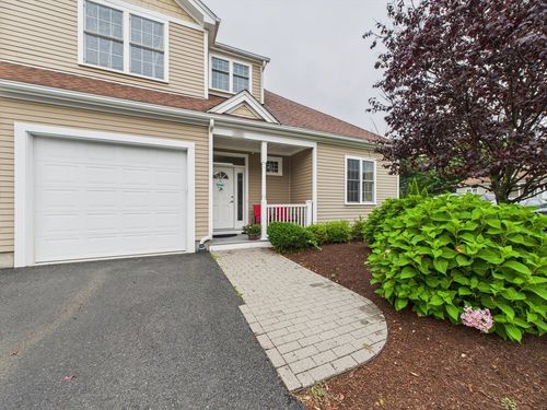 unit-106-70 Endicott St, Norwood, MA, 02062-3049 | Card Image