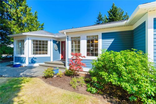 1323 Leeward Way, Qualicum Beach, BC, V9K2M1 | Card Image