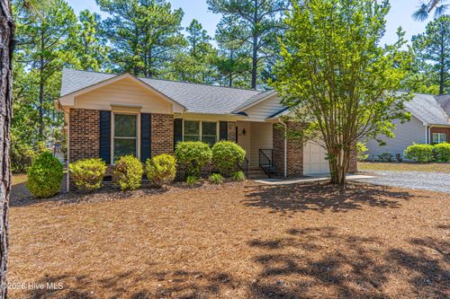 1355 Longleaf Drive E, Pinehurst, NC, 28374 | Card Image