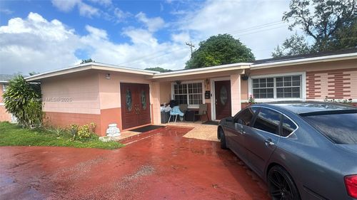 901 Nw 199th St, Miami Gardens, FL, 33169-2849 | Card Image
