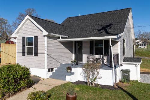 422 Grubert Ave, STAUNTON, VA, 24401-2758 | Card Image