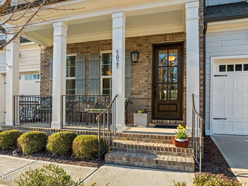 1027 Laurelwood Dr, Durham, NC, 27705-3282 | Card Image