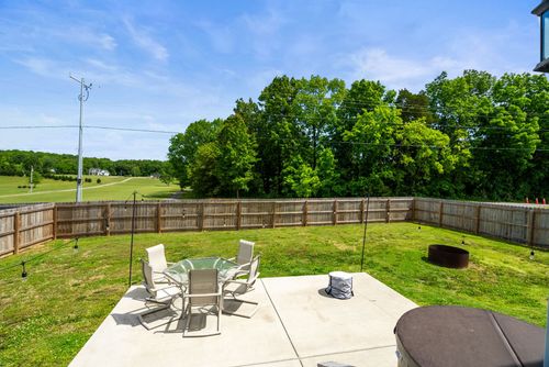 304 W Winterberry Trl, White House, TN, 37188-4078 | Card Image