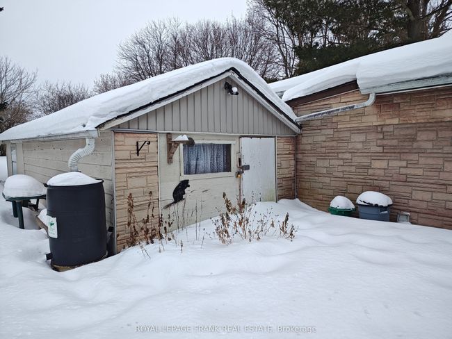 139 Summit Dr, House other with 2 bedrooms, 1 bathrooms and 5 parking in Caesarea ON | Image 5