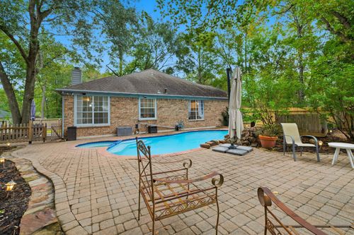 60 W Twinberry Pl, The Woodlands, TX, 77381-6502 | Card Image