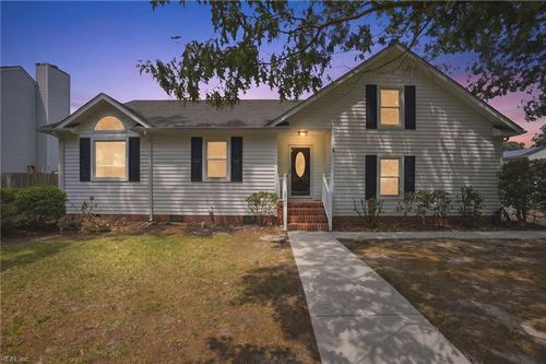 1749 Seaton Dr, Virginia Beach, VA, 23464-7629 | Card Image