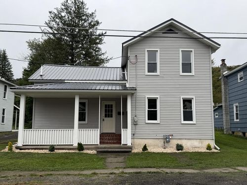 120 Morris St, Blossburg, PA, 16912-1328 | Card Image
