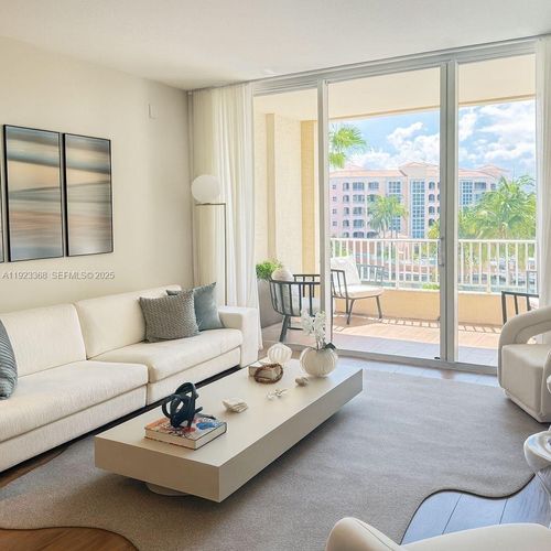 apt-401-711 Crandon Blvd, Key Biscayne, FL, 33149-2529 | Card Image