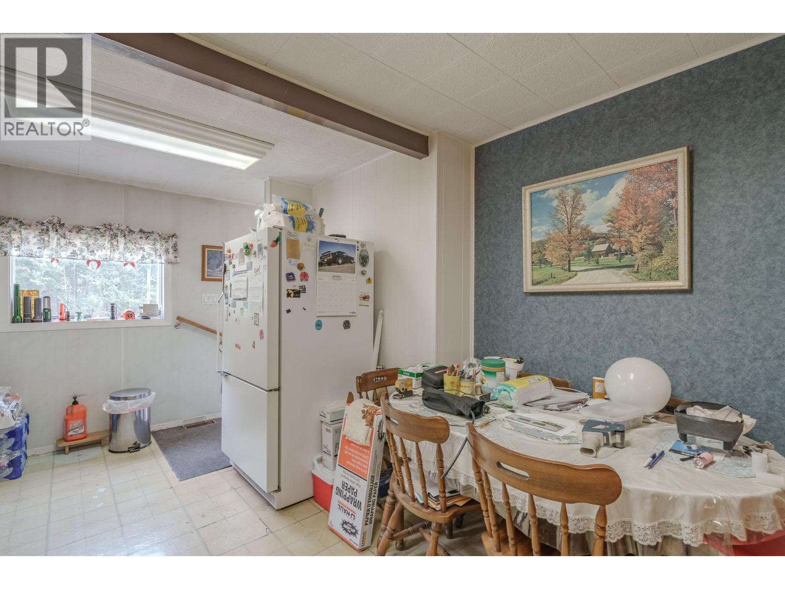 Residential in Horse Lake 4