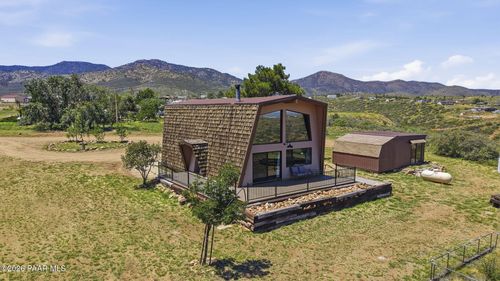 9590 E Newtown Ave, Dewey-Humboldt, AZ, 86327-6901 | Card Image