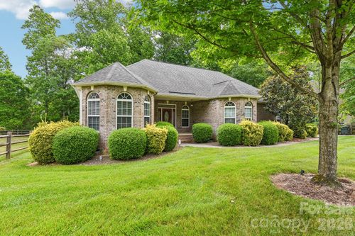 12200 Bronx Dr, Huntersville, NC, 28078-5338 | Card Image