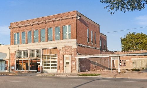 125 S Waco St, Hillsboro, TX, 76645-7709 | Card Image