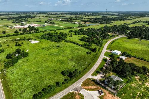 1 Pecan St, Waller, TX, 77484 | Card Image