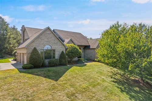 38 Indian Fields Trl, Lower Burrell, PA, 15068-9700 | Card Image