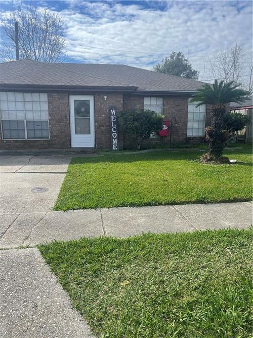 3377 Alsace Ct, Marrero, LA, 70072-5226 | Card Image