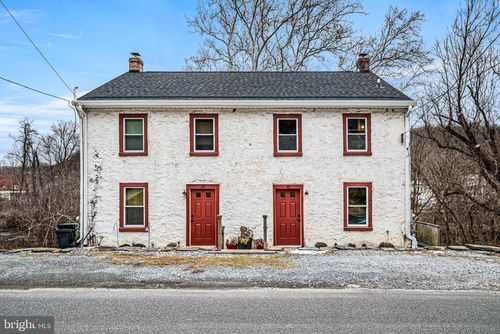 18 N Brandywine Ave, COATESVILLE, PA, 19320-4432 | Card Image