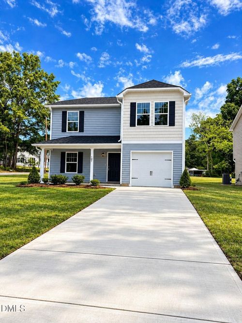 107 W Highland Ave, Kinston, NC, 28501-2817 | Card Image