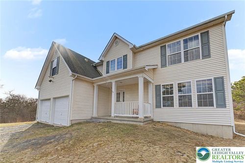 546 Patten Cir, Albrightsville, PA, 18210-3739 | Card Image