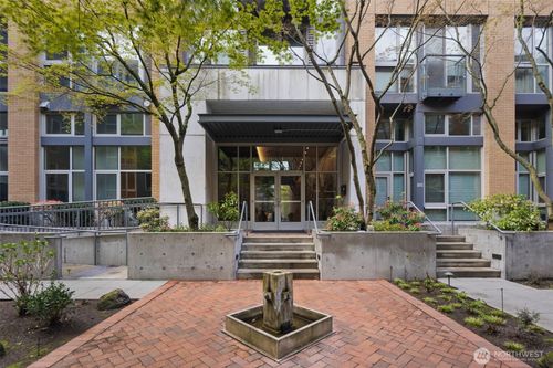 apt-507-530 Broadway E, Seattle, WA, 98102-6228 | Card Image
