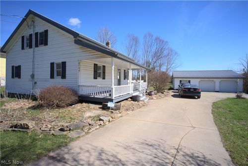 8754 State Route 534, Middlefield, OH, 44062-9634 | Card Image