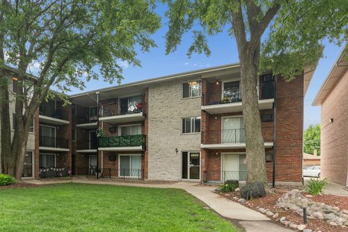 3b-3943 W 104th St, Chicago, IL, 60655-3726 | Card Image