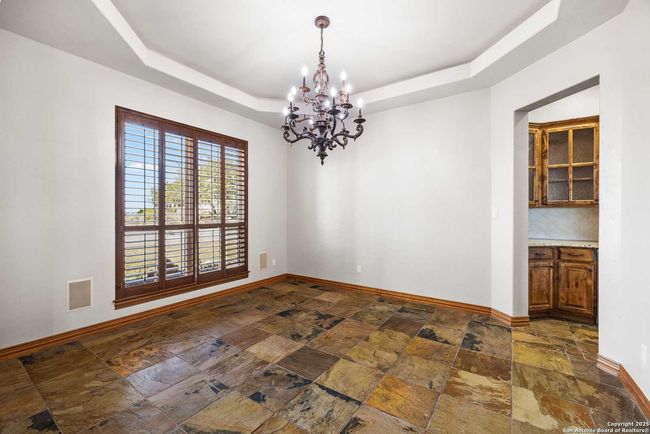 2021 Vista Ridge Dr, House other with 3 bedrooms, 3 bathrooms and null parking in Kerrville TX | Image 5