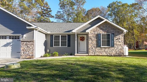 176 Lake Drive, Nesquehoning, PA, 18240 | Card Image