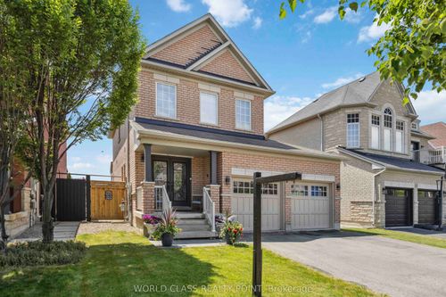 131 Lormel Gate, Woodbridge, ON, L4H0C5 | Card Image