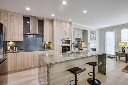 373 W Pebble Creek Ln, Orange, CA, 92865-1096 | Card Image