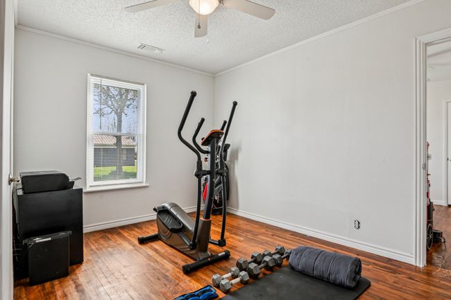 405 Willard Hall St, House other with 3 bedrooms, 2 bathrooms and null parking in Leonard TX | Image 27