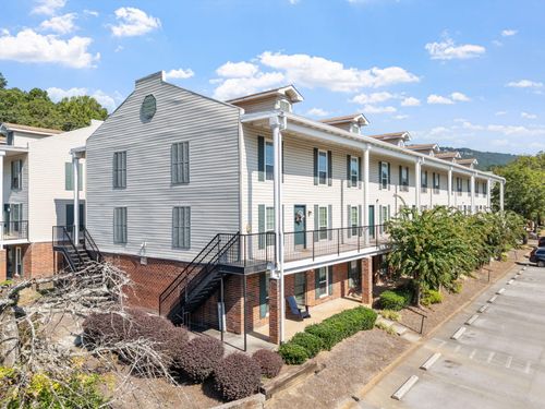 160-900 Mountain Creek Rd, Chattanooga, TN, 37405-4502 | Card Image